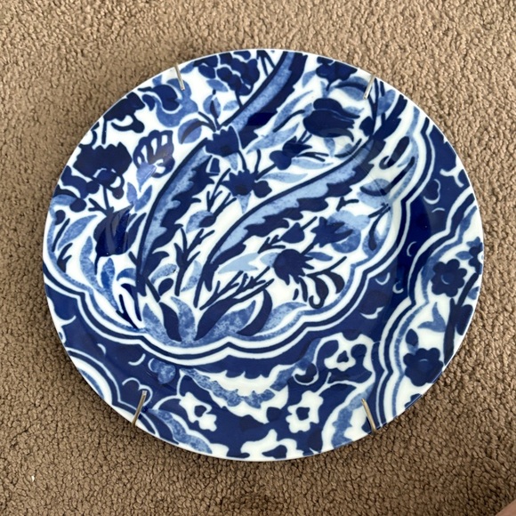 Pottery Barn Something blue plate - Picture 1 of 2